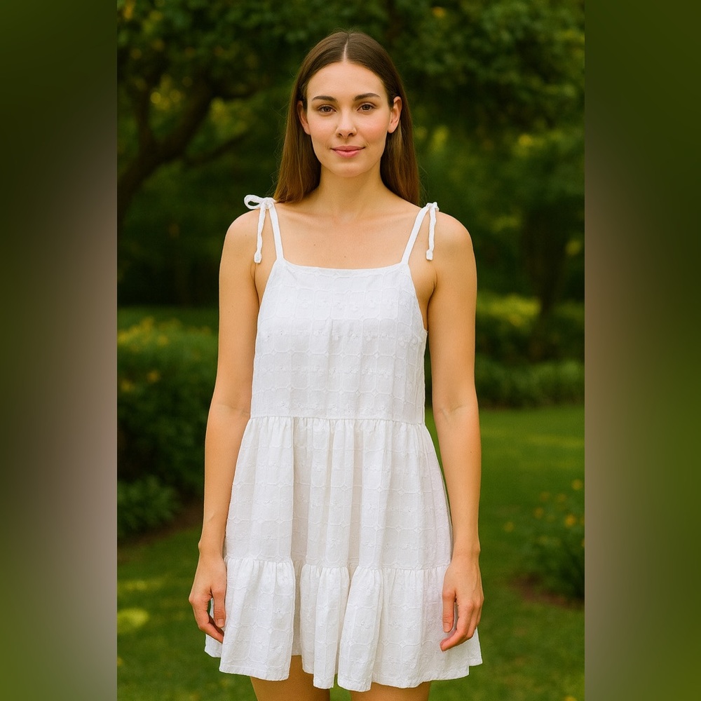 NEW‎ - MIAMI for Francesca’s White Sleeveless Summer Dress
